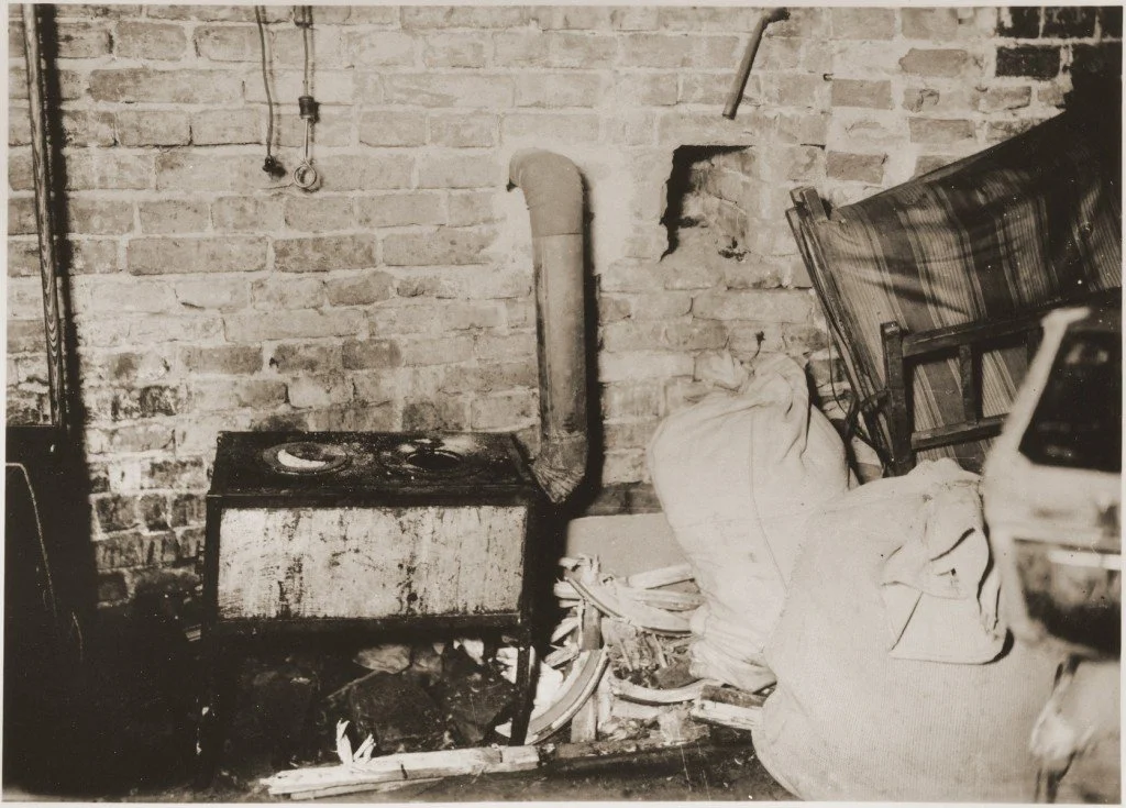 Warsaw Ghetto Uprising | Resistance — The Holocaust Memorial